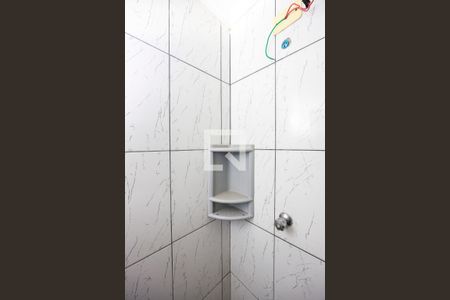 Casa para alugar com 130m², 3 quartos e 2 vagas Casa para alugar com 130m², 3 quartos e 2 vagasSuíte - Banheiro