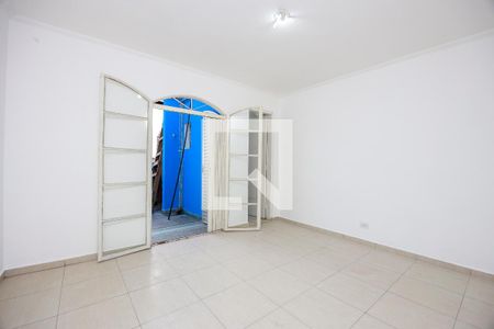 Casa para alugar com 130m², 3 quartos e 2 vagas Casa para alugar com 130m², 3 quartos e 2 vagasSuíte