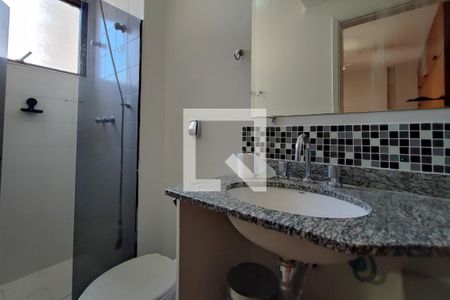 Apartamento à venda com 98m², 3 quartos e 1 vaga Apartamento à venda com 98m², 3 quartos e 1 vagaBanheiro Suítre