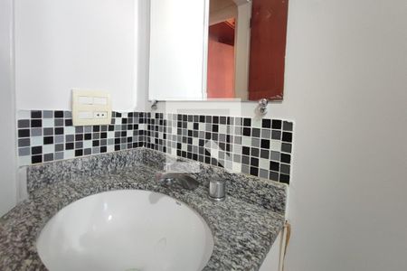 Apartamento à venda com 98m², 3 quartos e 1 vaga Apartamento à venda com 98m², 3 quartos e 1 vagaBanheiro Social