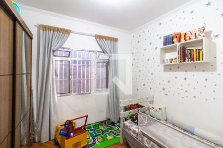 Casa à venda com 174m², 3 quartos e 2 vagasQuarto 2