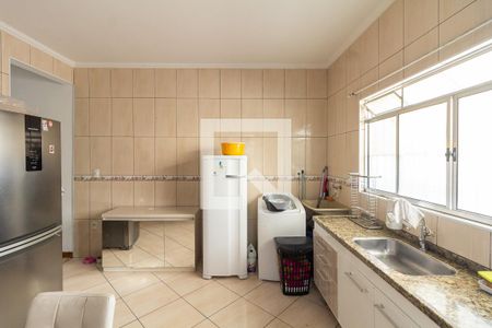 Casa à venda com 174m², 3 quartos e 2 vagasCozinha