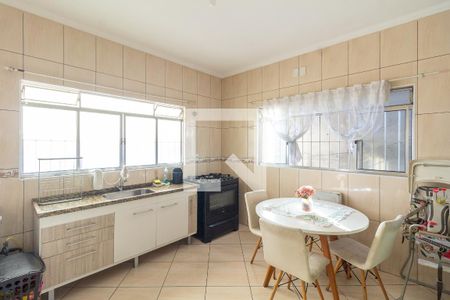 Casa à venda com 174m², 3 quartos e 2 vagasCozinha