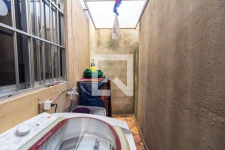 Casa à venda com 174m², 3 quartos e 2 vagasÁrea de serviço 