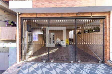 Casa à venda com 174m², 3 quartos e 2 vagasFachada 