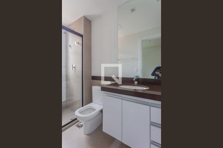 Apartamento para alugar com 64m², 2 quartos e 2 vagas Apartamento para alugar com 64m², 2 quartos e 2 vagasBanheiro da Suíte 1