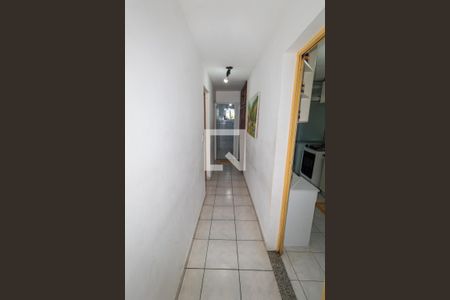 Apartamento à venda com 57m², 2 quartos e sem vaga Apartamento à venda com 57m², 2 quartos e sem vagaCorredor