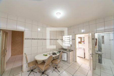 Casa para alugar com 112m², 4 quartos e 2 vagas Casa para alugar com 112m², 4 quartos e 2 vagasCozinha - Edicula