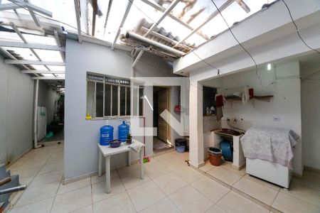 Casa para alugar com 112m², 4 quartos e 2 vagas Casa para alugar com 112m², 4 quartos e 2 vagasÁrea de Serviço