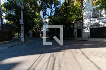 Apartamento para alugar com 55m², 1 quarto e 1 vagaVista da Rua