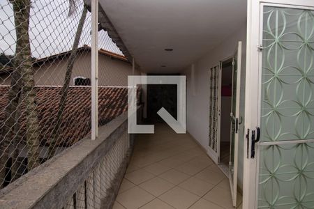 Casa à venda com 200m², 4 quartos e 3 vagasVaranda