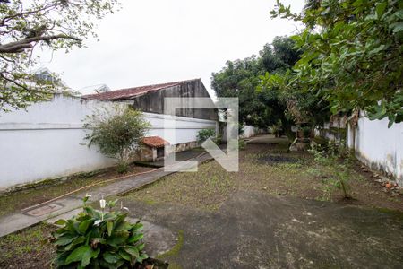 Casa à venda com 200m², 4 quartos e 3 vagasQuintal