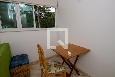 Casa à venda com 200m², 4 quartos e 3 vagasHall piso superior