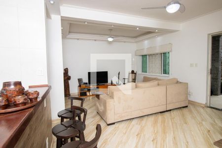 Sala de casa à venda com 4 quartos, 200m² em Anil, Rio de Janeiro