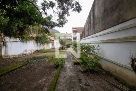 Casa à venda com 200m², 4 quartos e 3 vagasQuintal