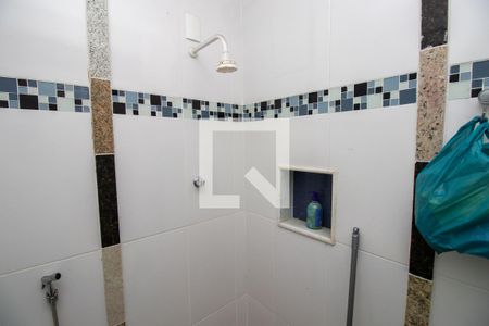 Casa à venda com 200m², 4 quartos e 3 vagasBanheiro externo