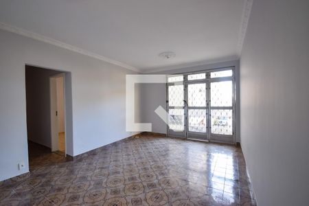 Sala de casa de condomínio para alugar com 2 quartos, 100m² em Piedade, Rio de Janeiro