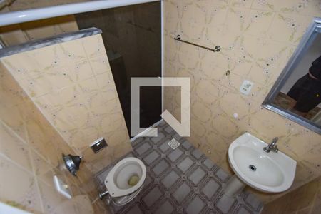 Casa de condomínio para alugar com 100m², 2 quartos e 2 vagasBanheiro