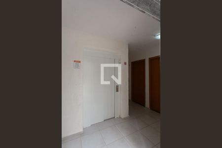 Apartamento para alugar com 42m², 2 quartos e 1 vagaElevador