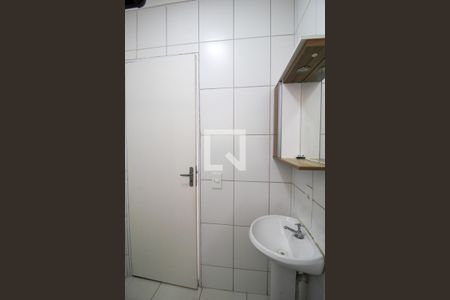 Casa de condomínio para alugar com 80m², 3 quartos e 2 vagas Casa de condomínio para alugar com 80m², 3 quartos e 2 vagasBanheiro