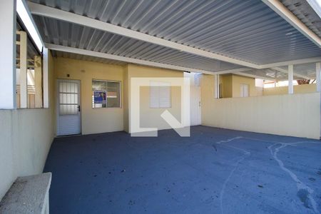 Casa de condomínio para alugar com 80m², 3 quartos e 2 vagas Casa de condomínio para alugar com 80m², 3 quartos e 2 vagasFachada