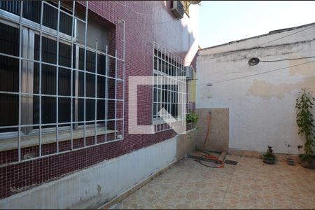 Apartamento à venda com 115m², 2 quartos e sem vagaQuintal