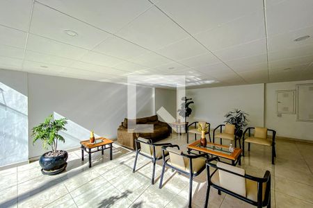 Apartamento à venda com 70m², 2 quartos e sem vagaÁrea comum