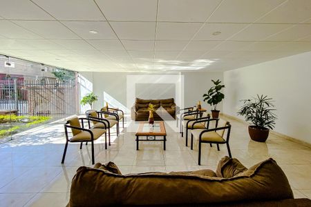 Apartamento à venda com 70m², 2 quartos e sem vagaÁrea comum