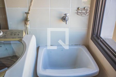 Apartamento à venda com 70m², 2 quartos e 1 vaga Apartamento à venda com 70m², 2 quartos e 1 vagaÁrea de Serviço