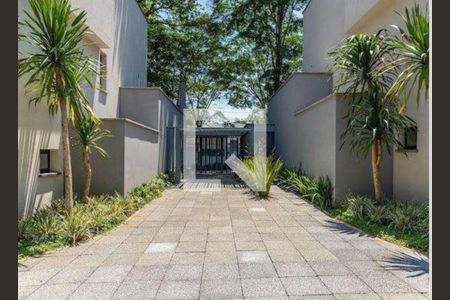 Casa de condomínio à venda com 686m², 4 quartos e 4 vagas