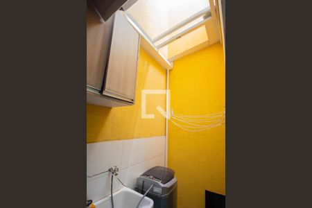 Casa à venda com 83m², 2 quartos e 2 vagas Casa à venda com 83m², 2 quartos e 2 vagasÁrea de Serviço