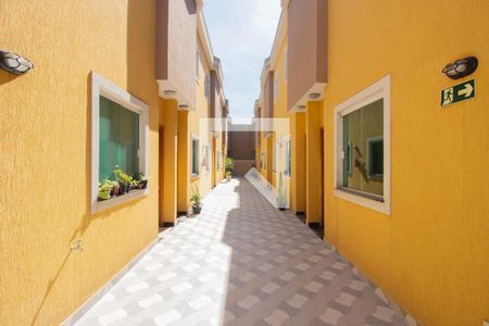 Casa à venda com 83m², 2 quartos e 2 vagas Casa à venda com 83m², 2 quartos e 2 vagasÁrea comum