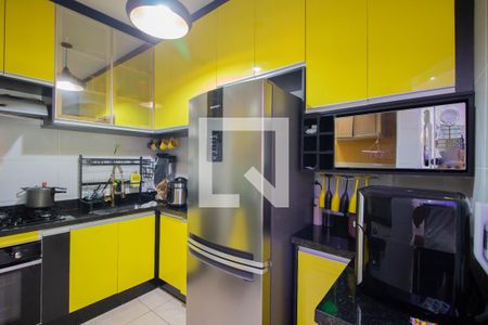 Casa à venda com 83m², 2 quartos e 2 vagas Casa à venda com 83m², 2 quartos e 2 vagasCozinha