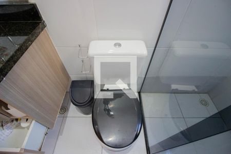 Casa à venda com 83m², 2 quartos e 2 vagas Casa à venda com 83m², 2 quartos e 2 vagasBanheiro