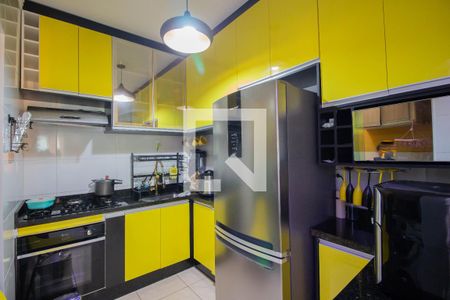 Casa à venda com 83m², 2 quartos e 2 vagas Casa à venda com 83m², 2 quartos e 2 vagasCozinha