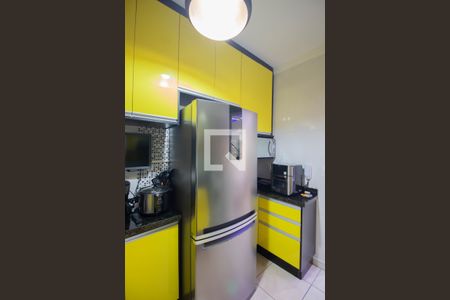 Casa à venda com 83m², 2 quartos e 2 vagas Casa à venda com 83m², 2 quartos e 2 vagasCozinha