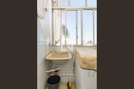 Apartamento à venda com 74m², 3 quartos e sem vagaÁrea de Serviço