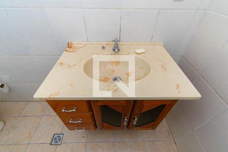 Casa à venda com 98m², 1 quarto e 2 vagasBanheiro