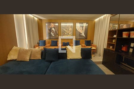 Casa à venda com 25m², 1 quarto e sem vagaÁrea comum - Sala de cinema