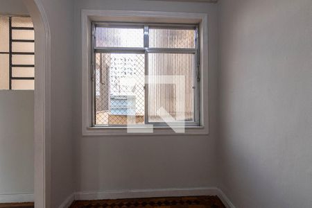 Sala de apartamento para alugar com 2 quartos, 60m² em São Cristóvão, Rio de Janeiro