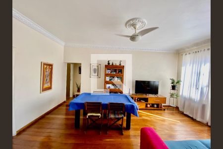 Apartamento à venda com 82m², 2 quartos e 1 vagaSala