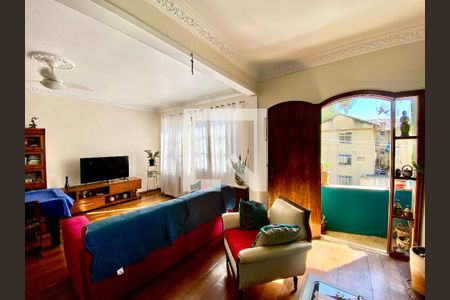 Apartamento à venda com 82m², 2 quartos e 1 vagaSala