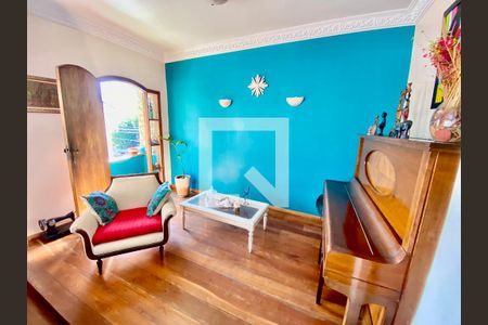 Apartamento à venda com 82m², 2 quartos e 1 vagaSala