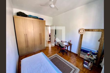 Apartamento à venda com 82m², 2 quartos e 1 vagaQuarto 2