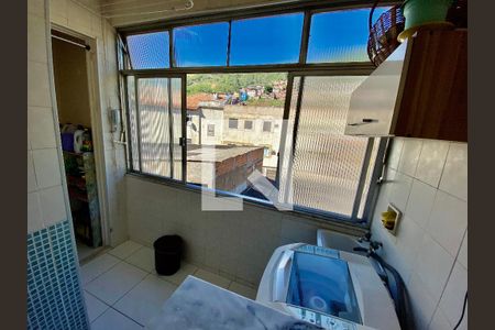 Apartamento à venda com 82m², 2 quartos e 1 vagaÁrea de Serviço