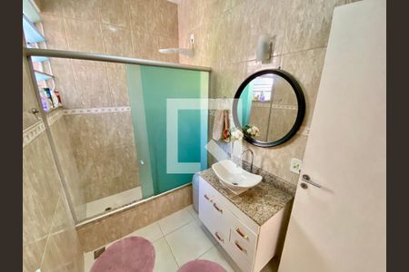 Apartamento à venda com 82m², 2 quartos e 1 vagaBanheiro