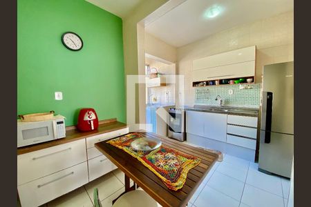 Apartamento à venda com 82m², 2 quartos e 1 vagaCozinha