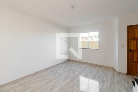 Sala de casa para alugar com 2 quartos, 70m² em Vila Paranagua, São Paulo