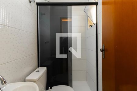 Casa para alugar com 70m², 2 quartos e 2 vagas Casa para alugar com 70m², 2 quartos e 2 vagasBanheiro da Suíte 1