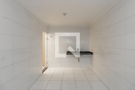 Casa para alugar com 70m², 2 quartos e 2 vagas Casa para alugar com 70m², 2 quartos e 2 vagasCozinha